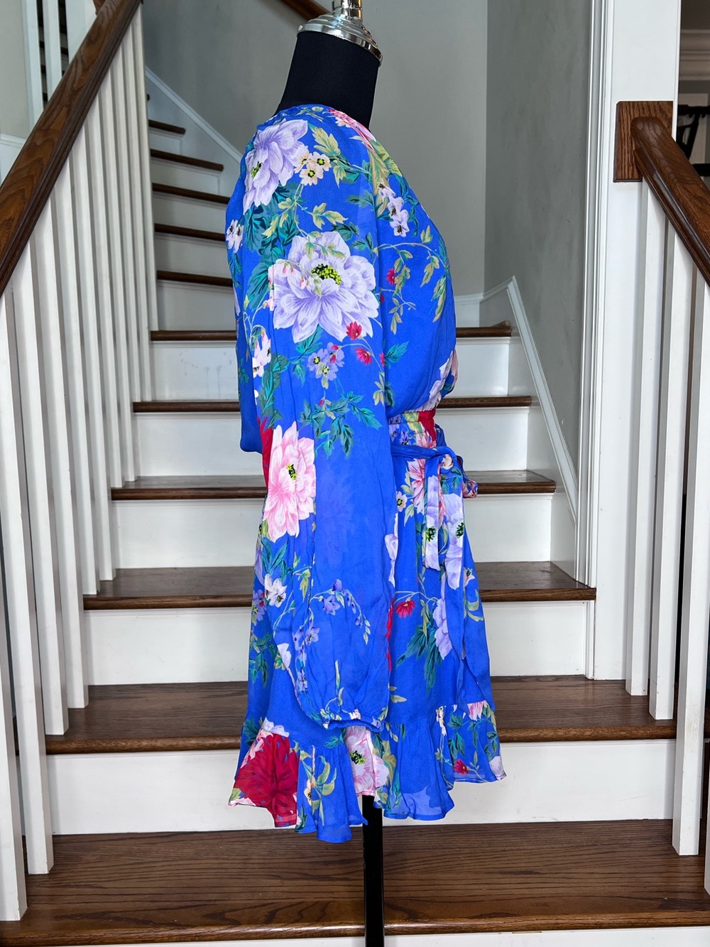 Yumi Kim Blue Floral Long Sleeve Ruffle Hem Mini Dress Size 2 - Picture 4 of 8